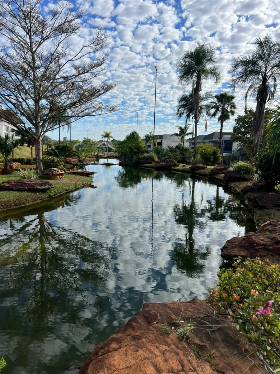 Lago do condomínio